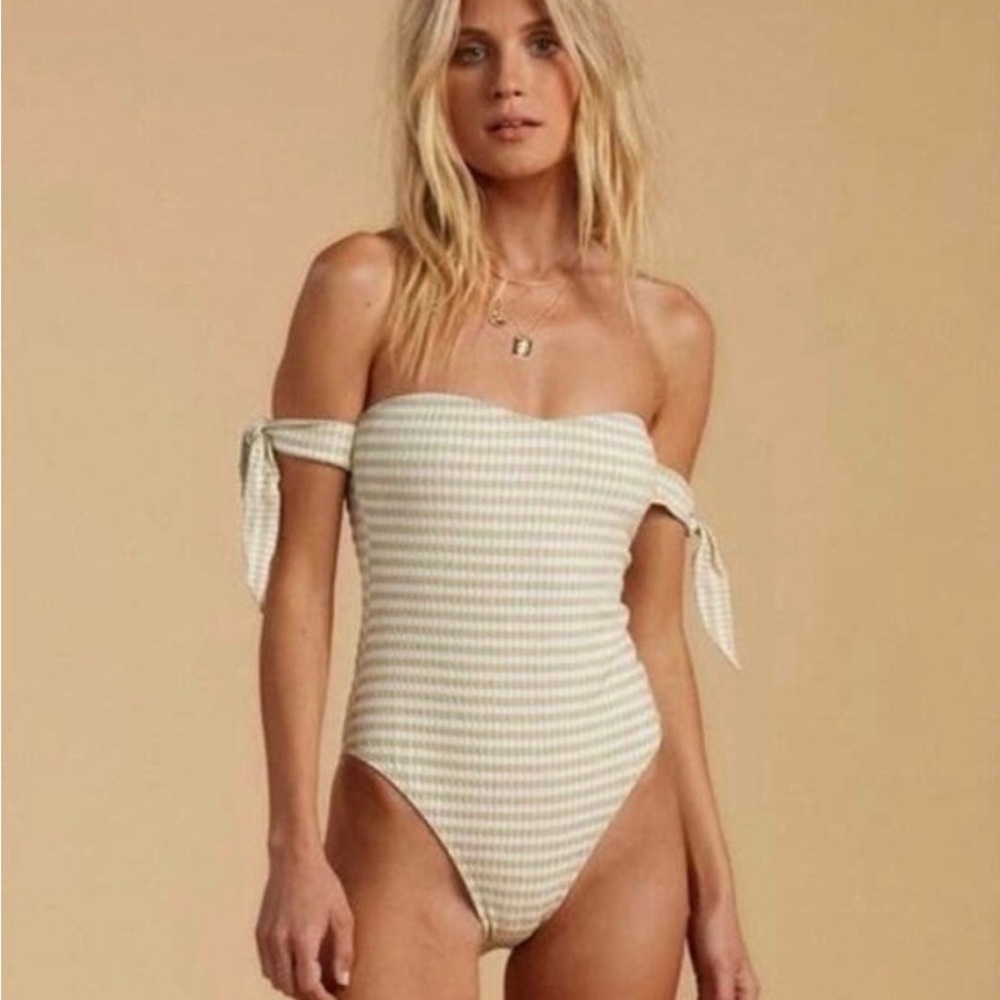 Billabong X Salty Blonde Meet Your Matcha One Piece Light Green/Tan White  M/8